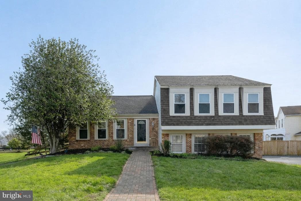 4319 General Kearny Court