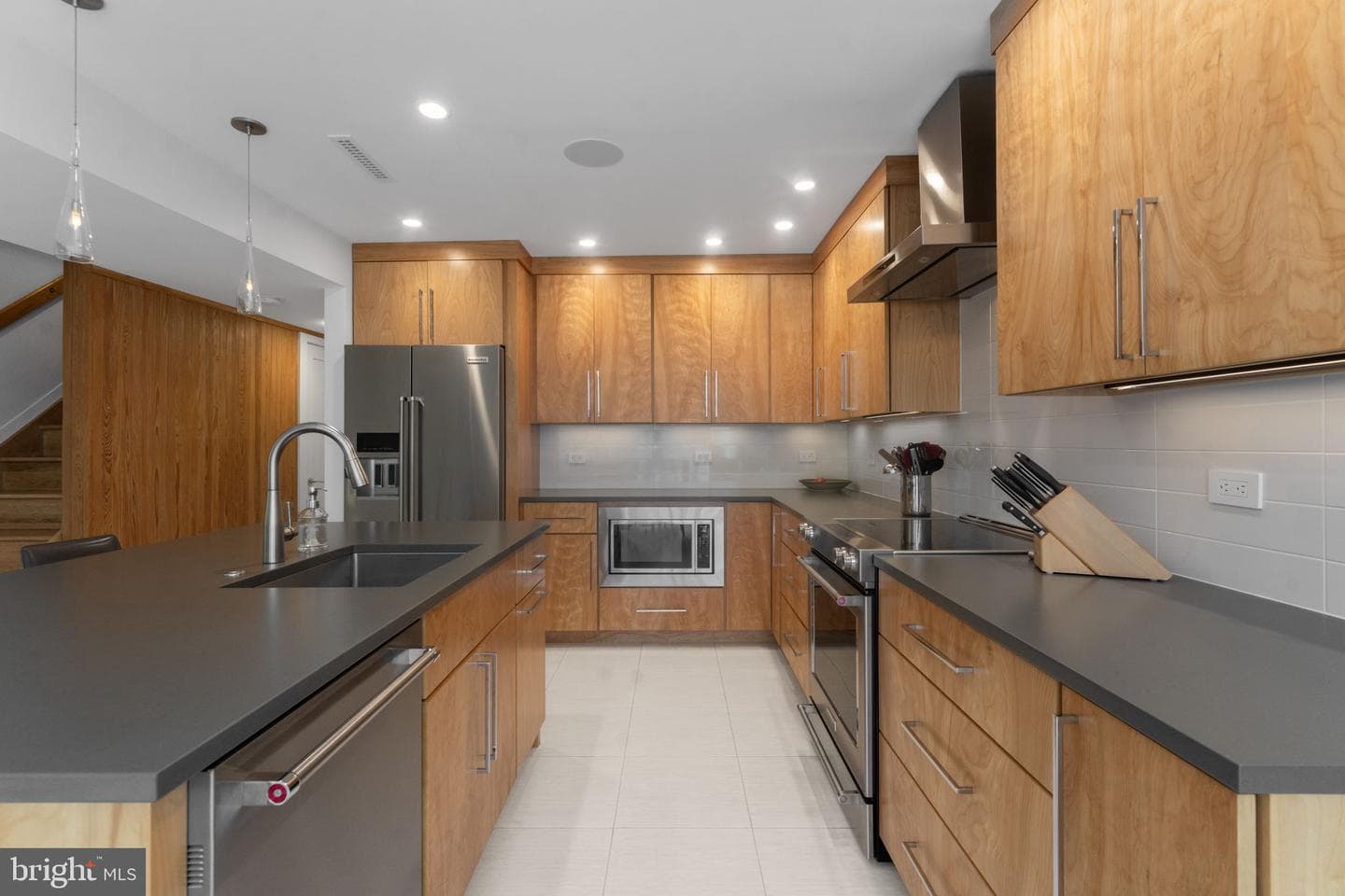 11587 Maple Ridge Road photo 13