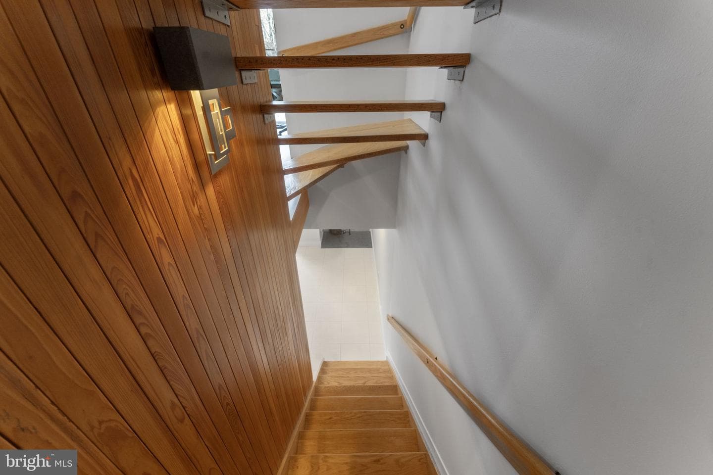 11587 Maple Ridge Road photo 32