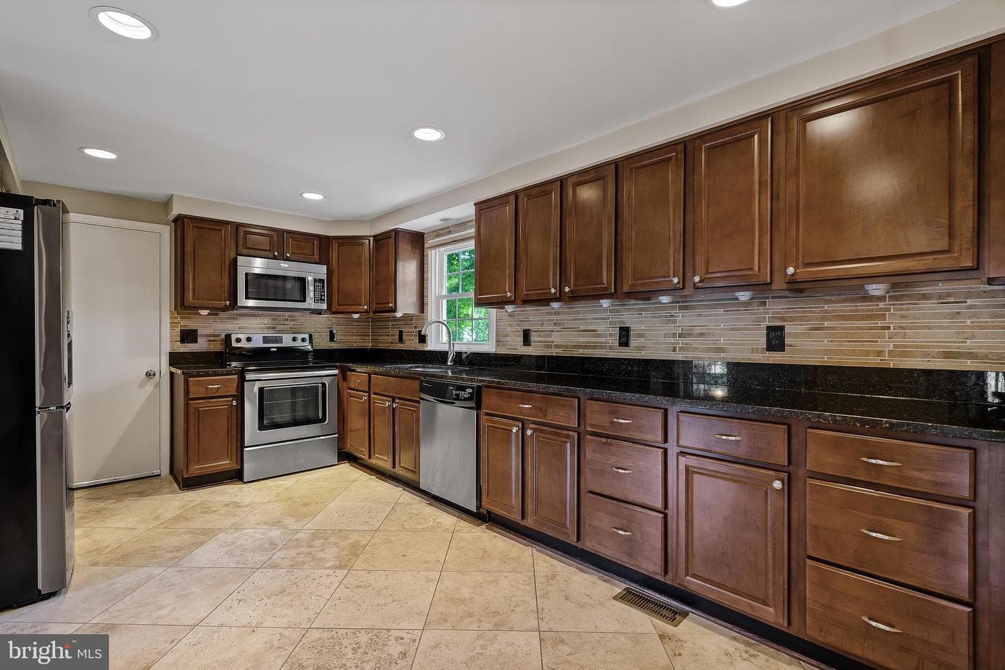 6110 Green Cap Place photo 20