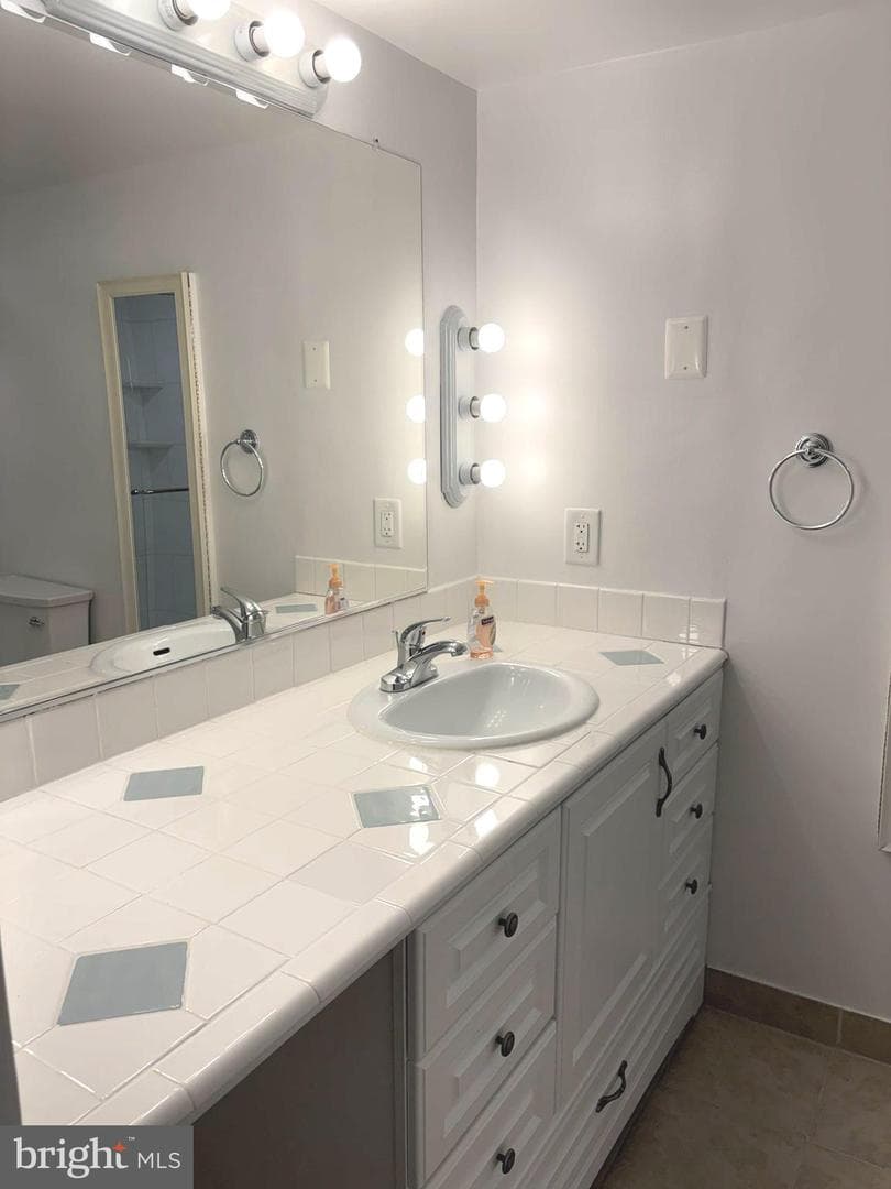 3800 Powell Lane #302 photo 15