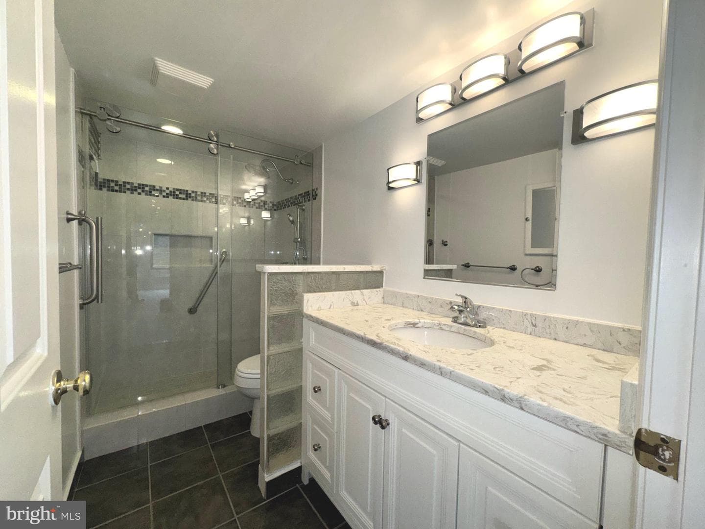 3800 Powell Lane #302 photo 20