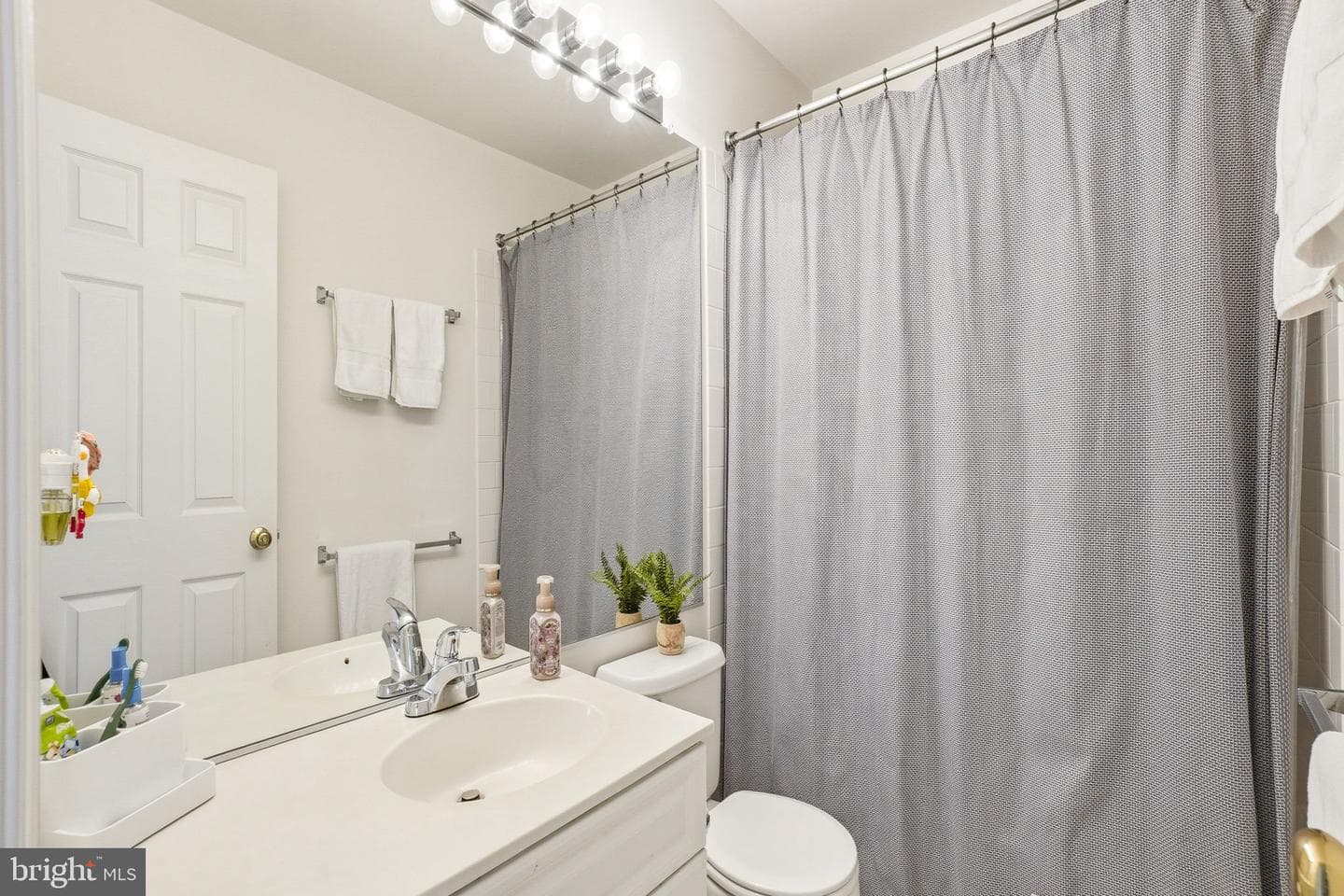 7514 Lamoyne Court photo 24
