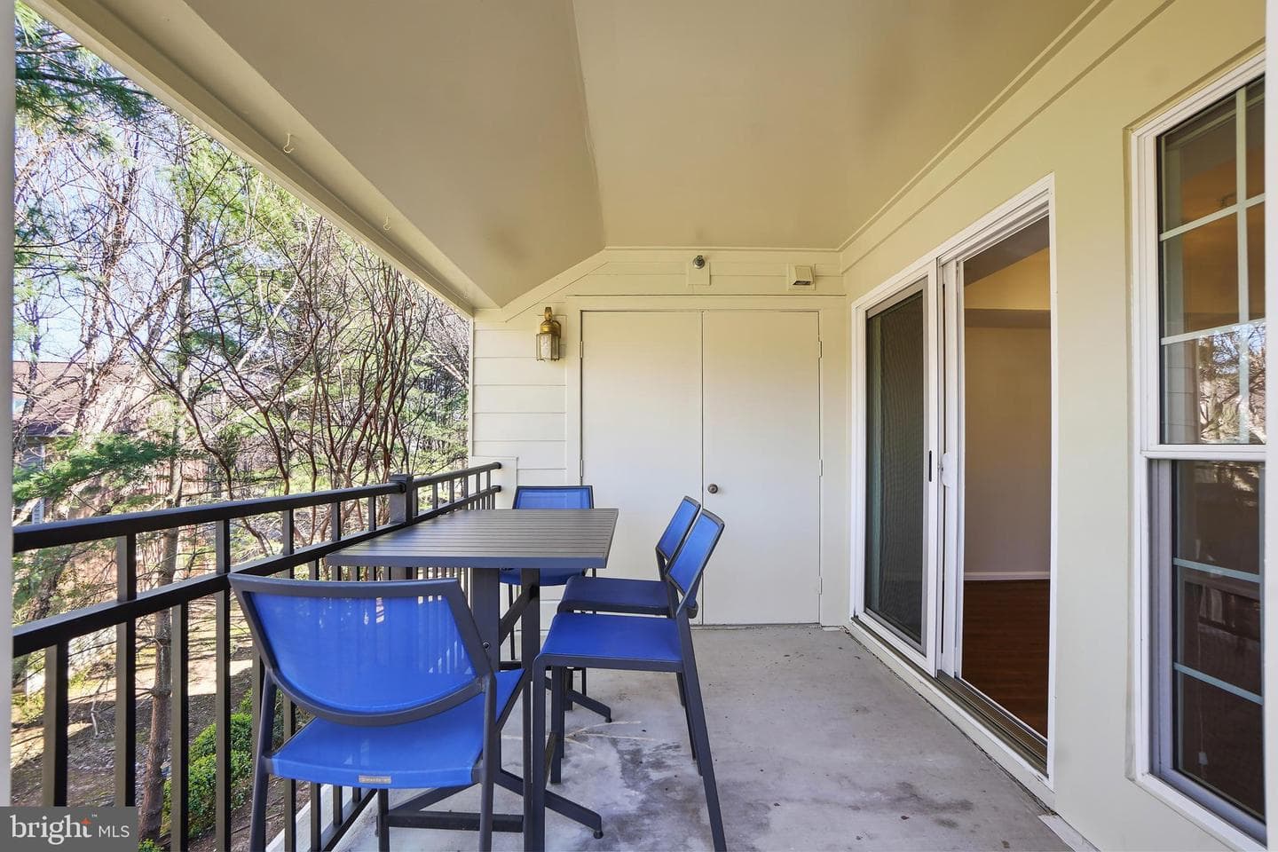 1365 Garden Wall Circle #703 photo 17