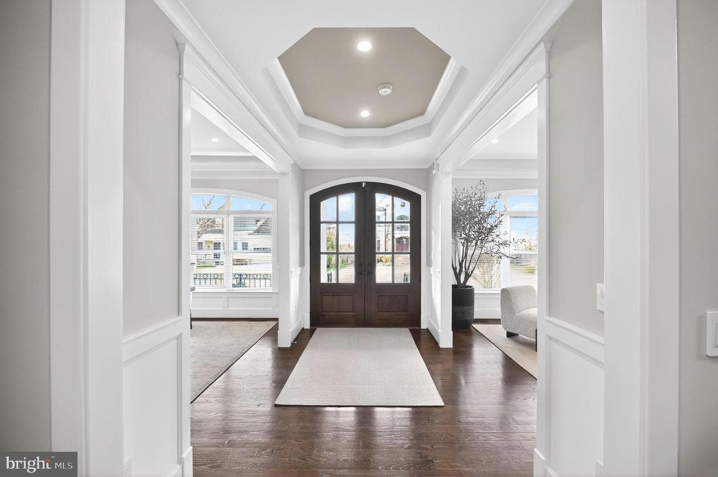 6506 Chesterfield Avenue photo 2