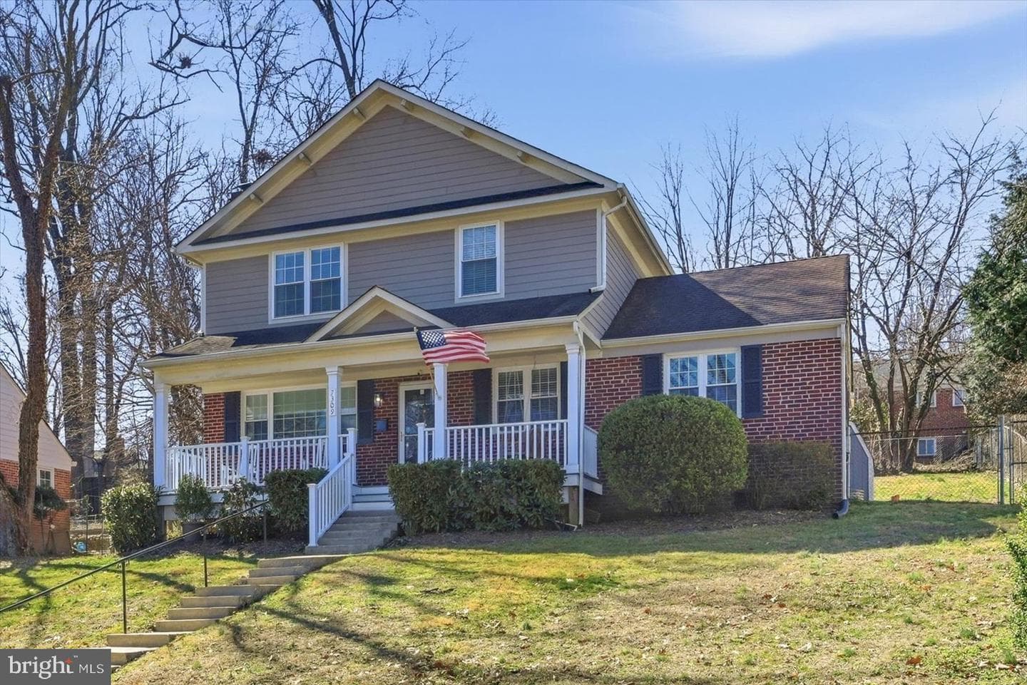 7309 Woodley Place photo 2