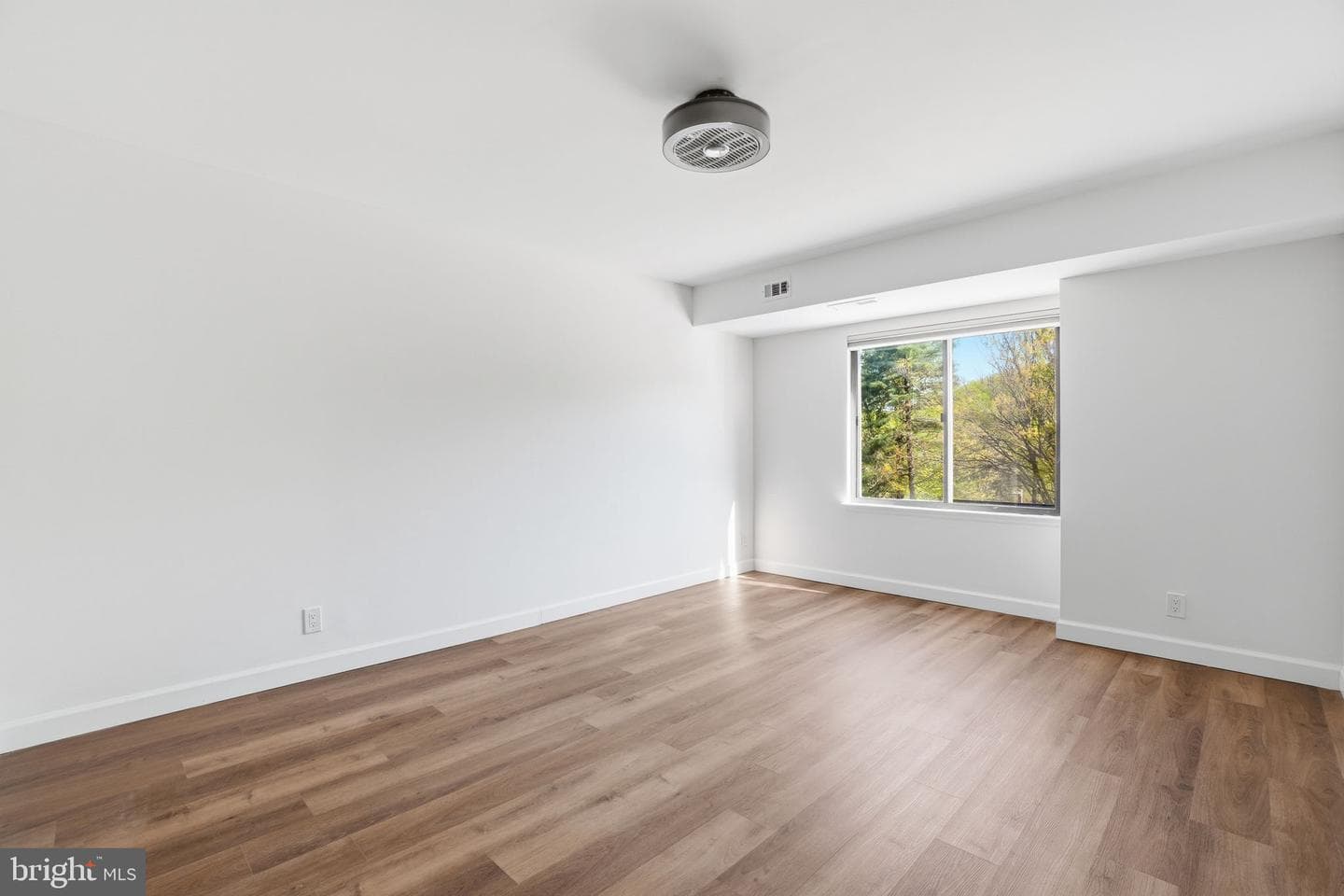 3800 Powell Lane #311 photo 13