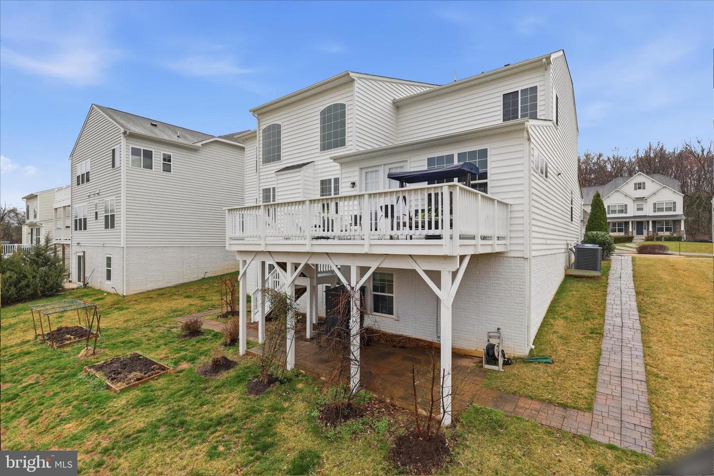 5575 James Young Way photo 43