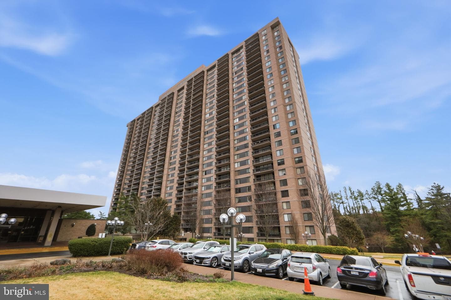 3705 South George Mason Drive #416s photo 2