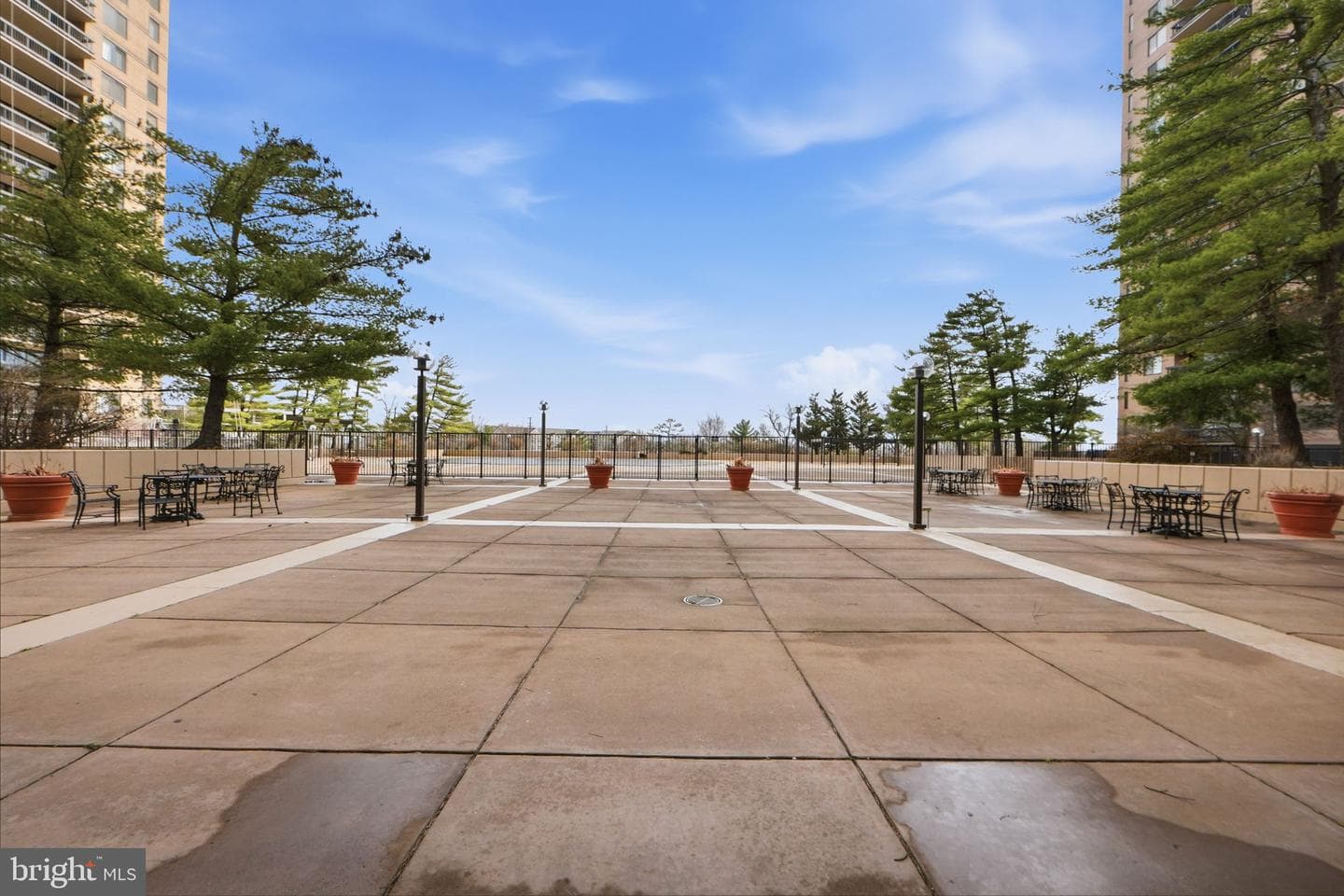3705 South George Mason Drive #416s photo 23