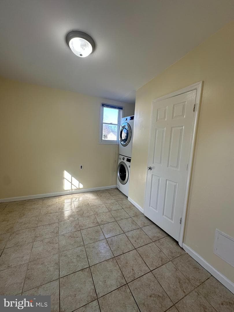 5530 Halwis Street photo 20