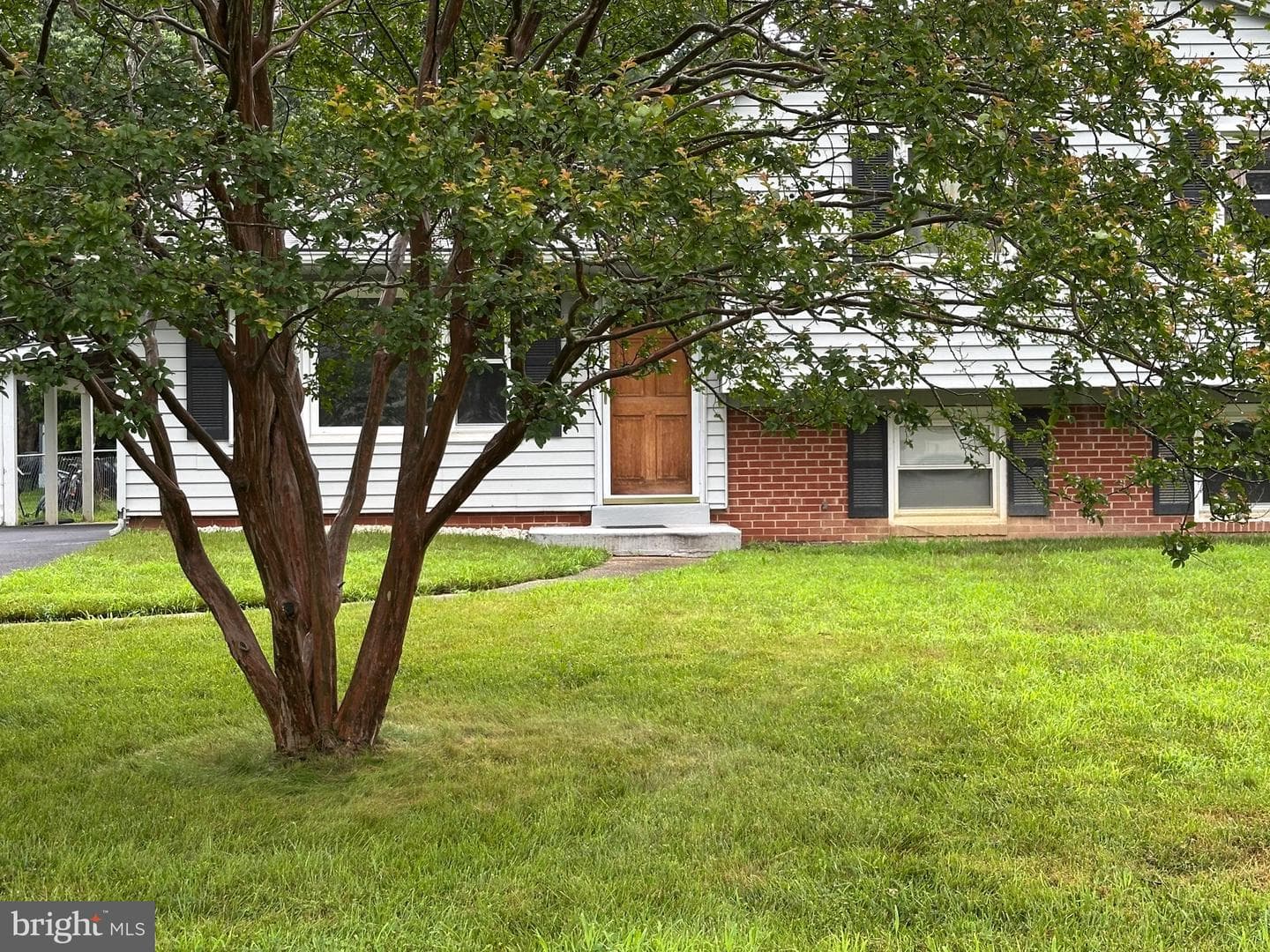 8019 Beckner Court photo 2