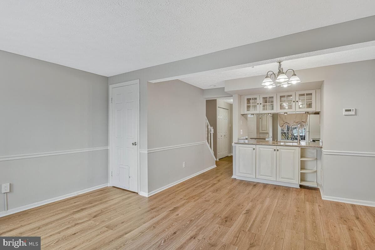 8524 Blue Rock Lane photo 11