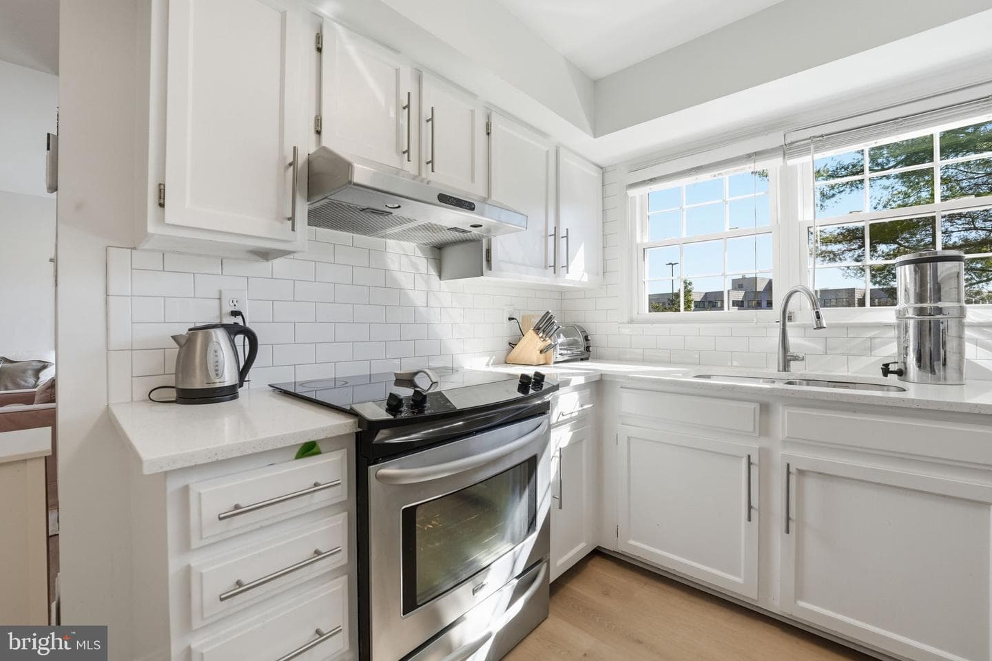 7725 Inversham Drive #144 photo 11