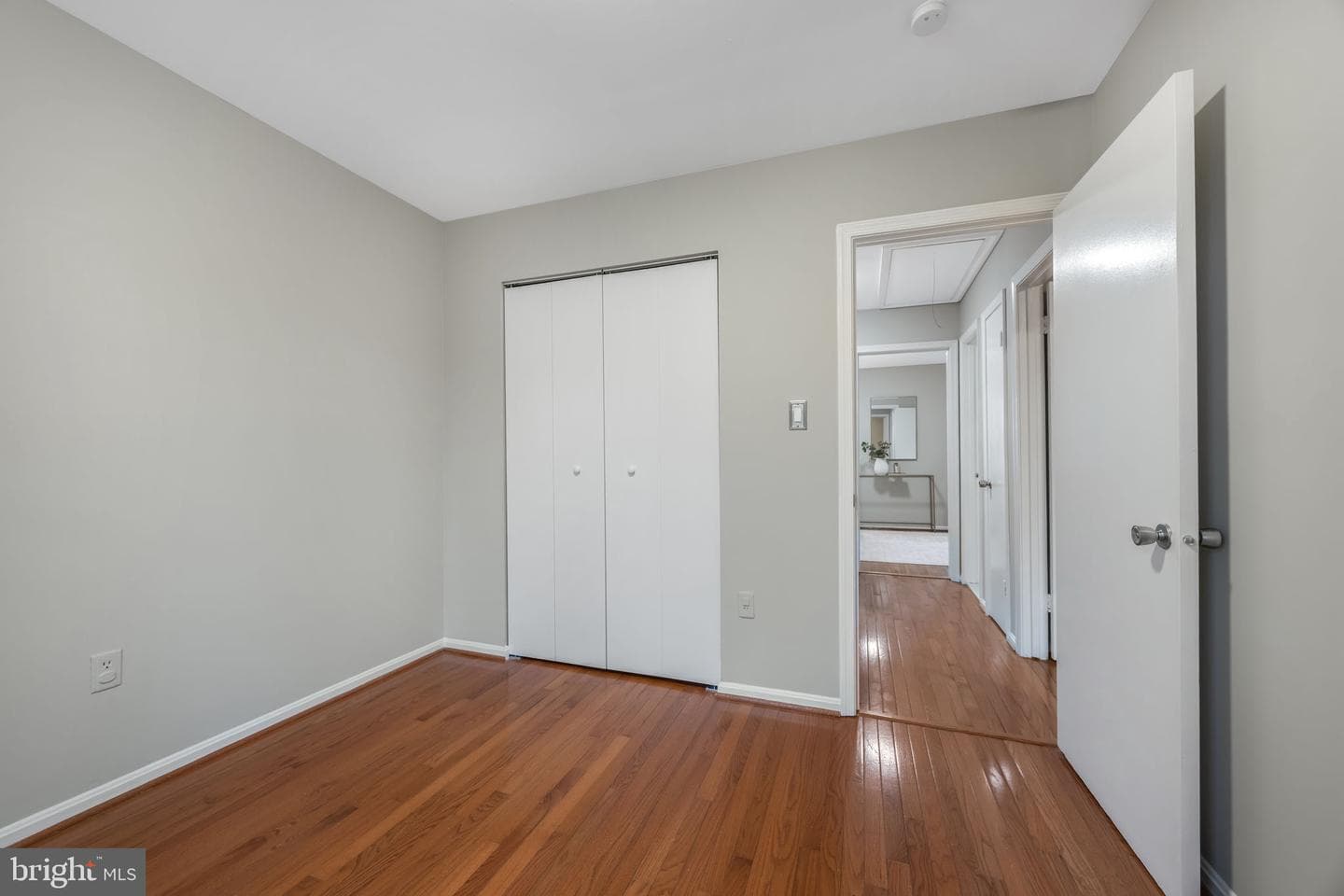 5822 Burke Manor Court photo 27