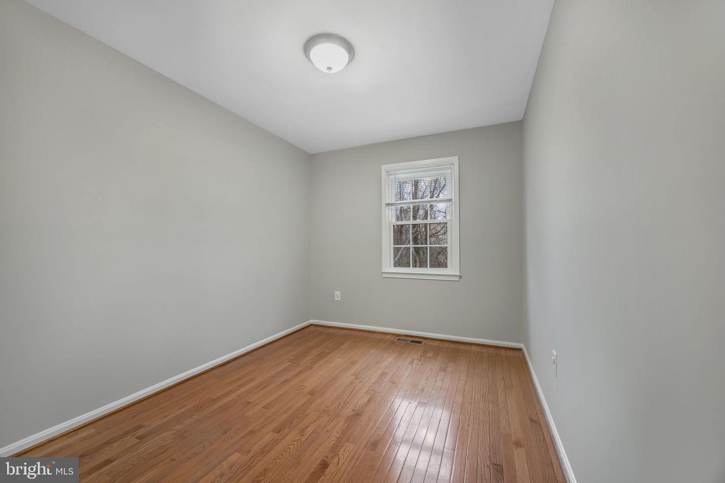 5822 Burke Manor Court photo 28