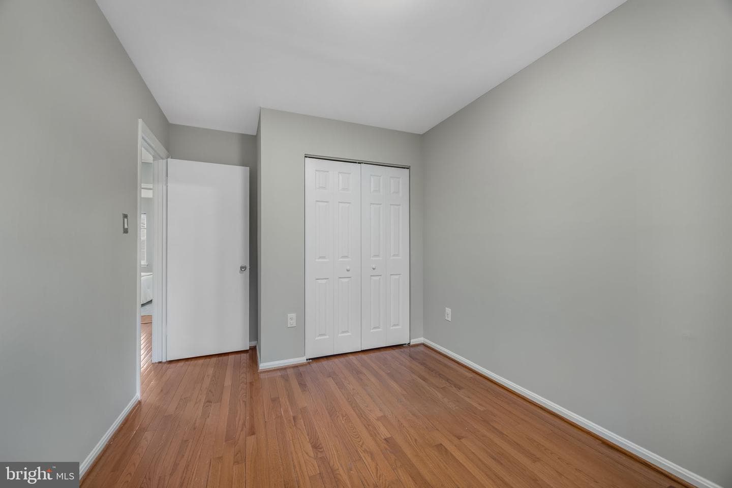 5822 Burke Manor Court photo 29
