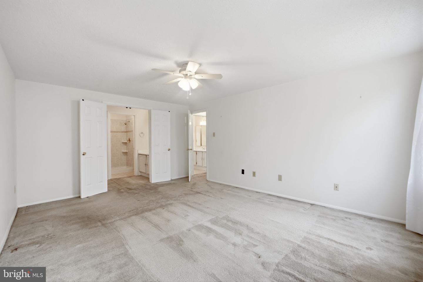 10302 Steamboat Landing Lane photo 19