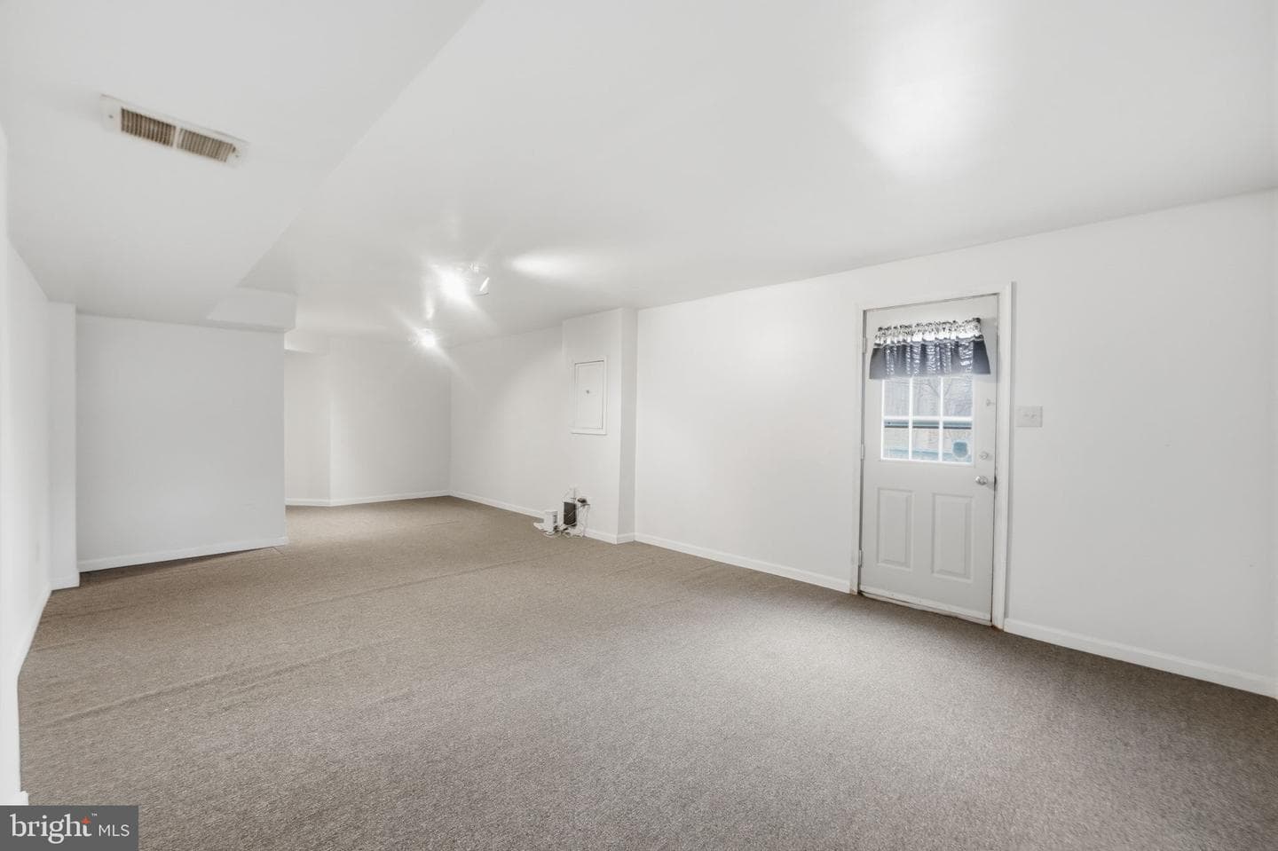 10302 Steamboat Landing Lane photo 31