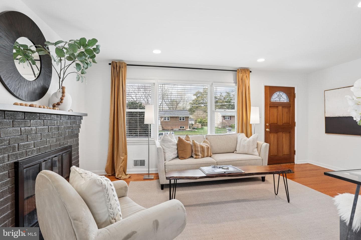 5909 Ridge View Drive photo 4