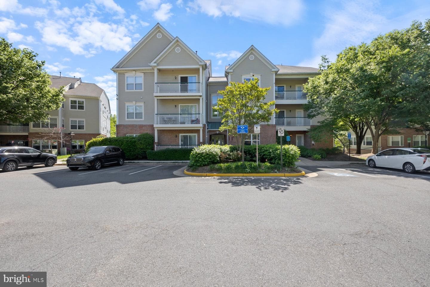 6551 Grange Lane #202, Alexandria
