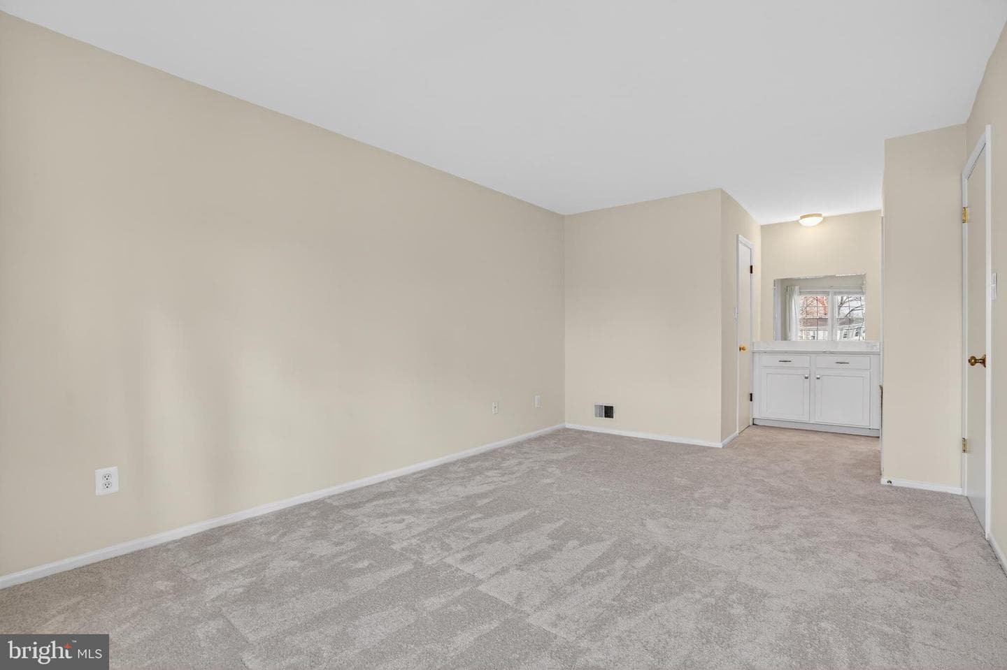 5401 Kinnerly Court photo 12