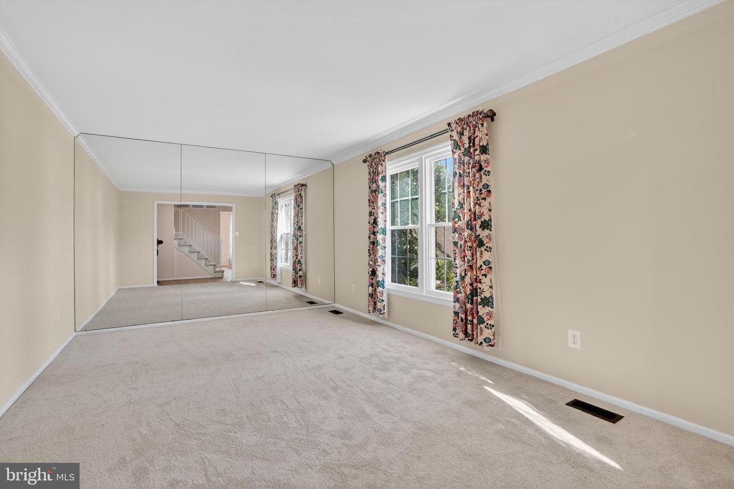 5401 Kinnerly Court photo 4