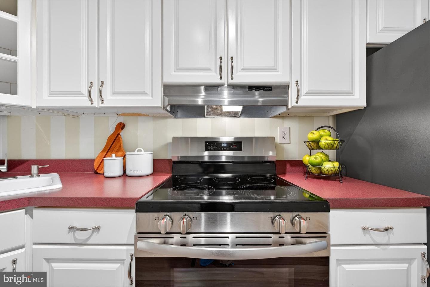11735 Ledura Court #t1 photo 7