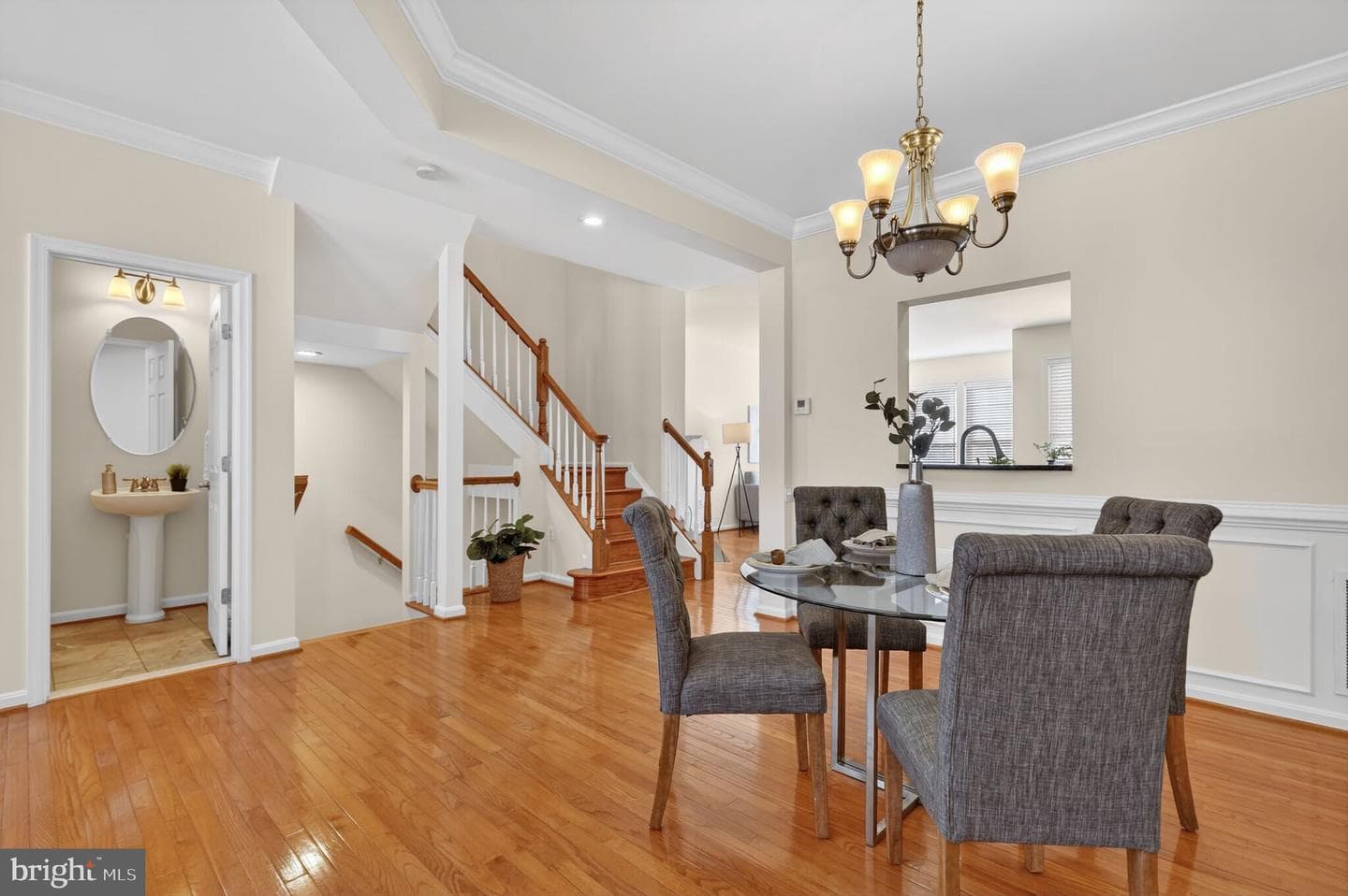 9144 Furey Road photo 5