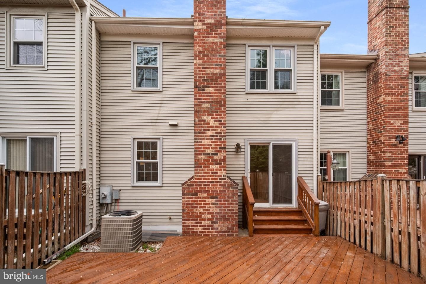 2880 Kelly Square photo 24