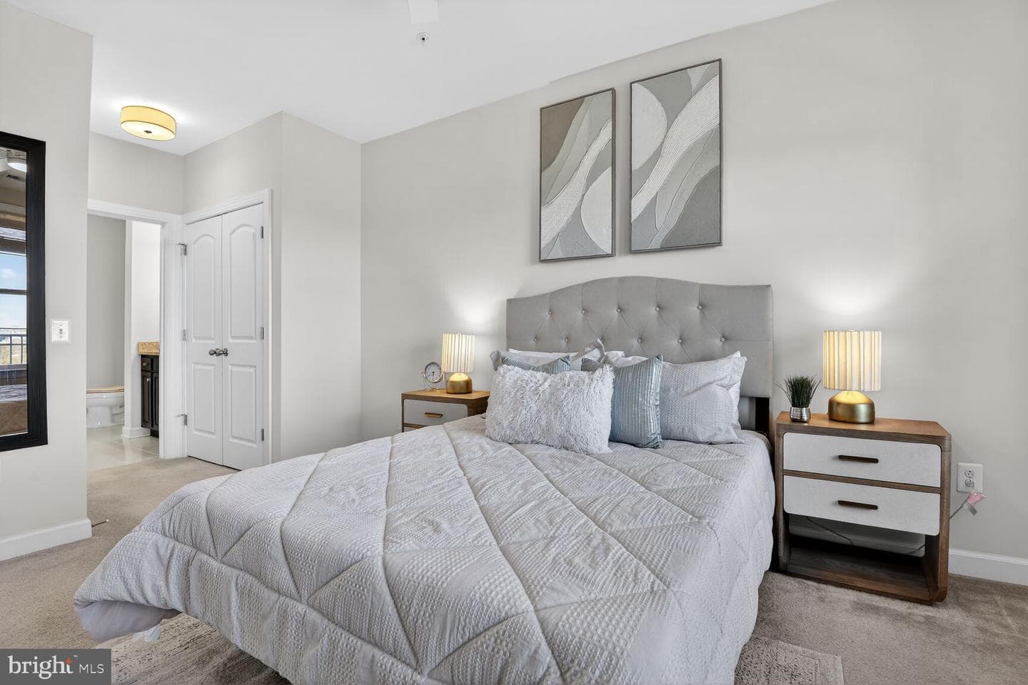 13722 Neil Armstrong Avenue #407 photo 10