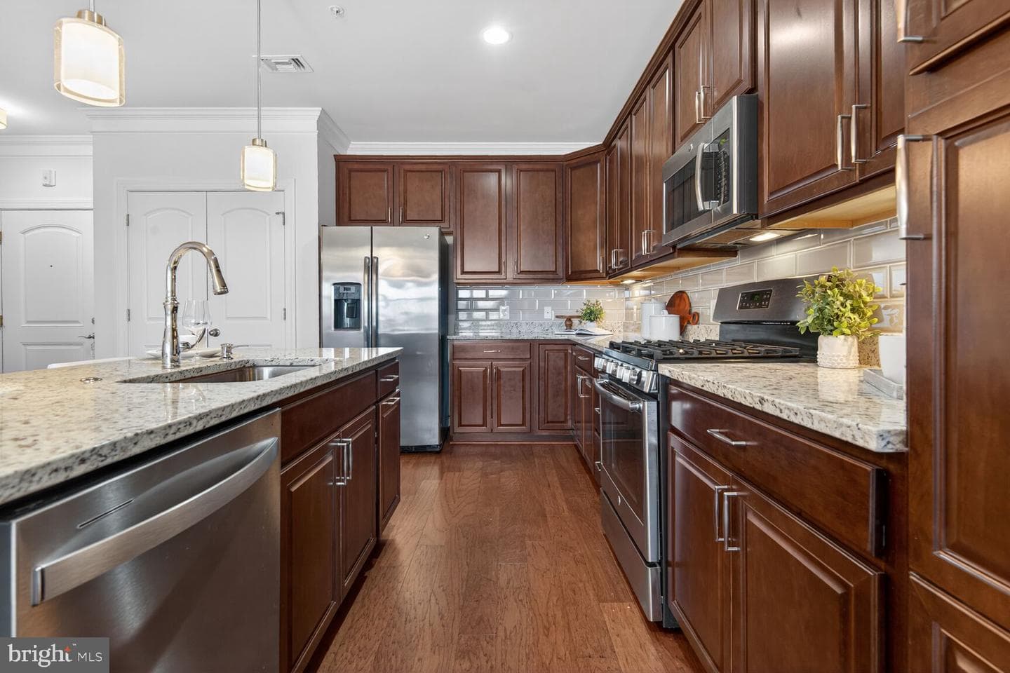 13722 Neil Armstrong Avenue #407 photo 2