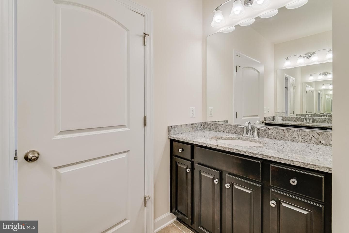 13722 Neil Armstrong Avenue #405 photo 19