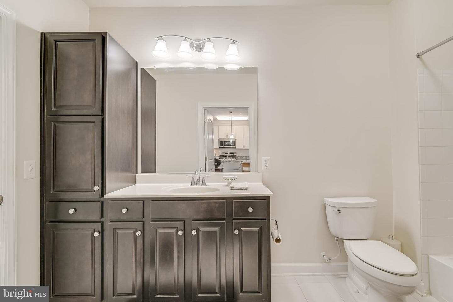13722 Neil Armstrong Avenue #405 photo 26