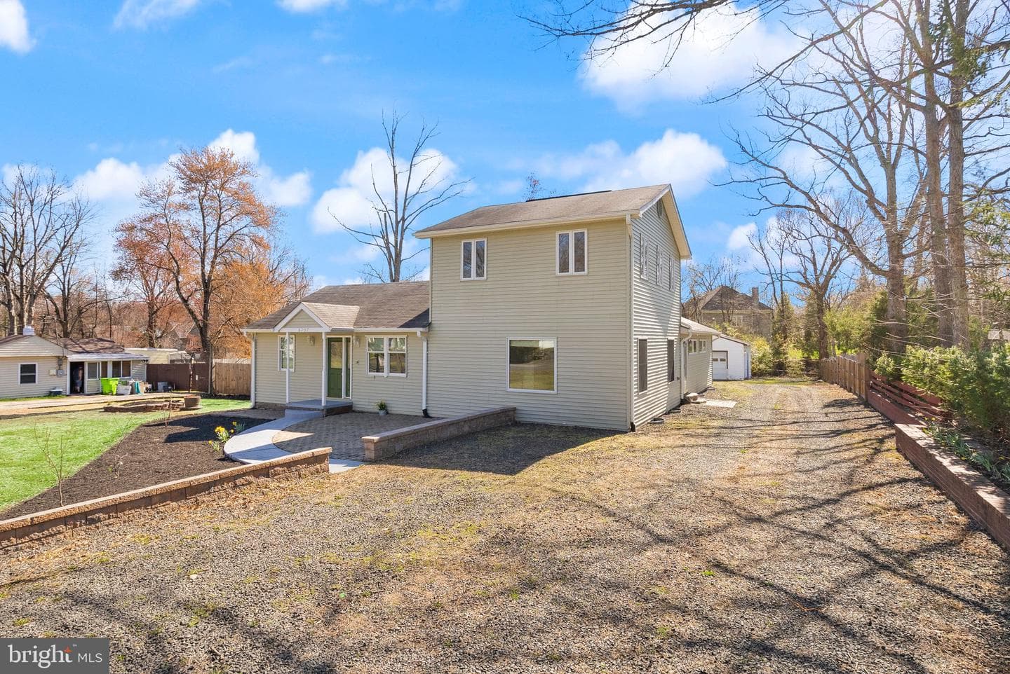 8737 Redman Street photo 2