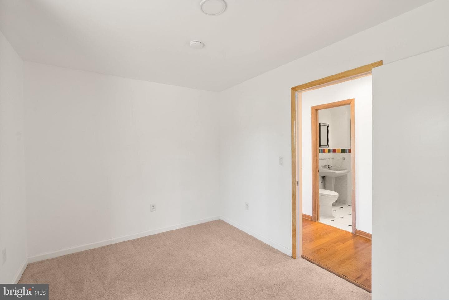 8737 Redman Street photo 36