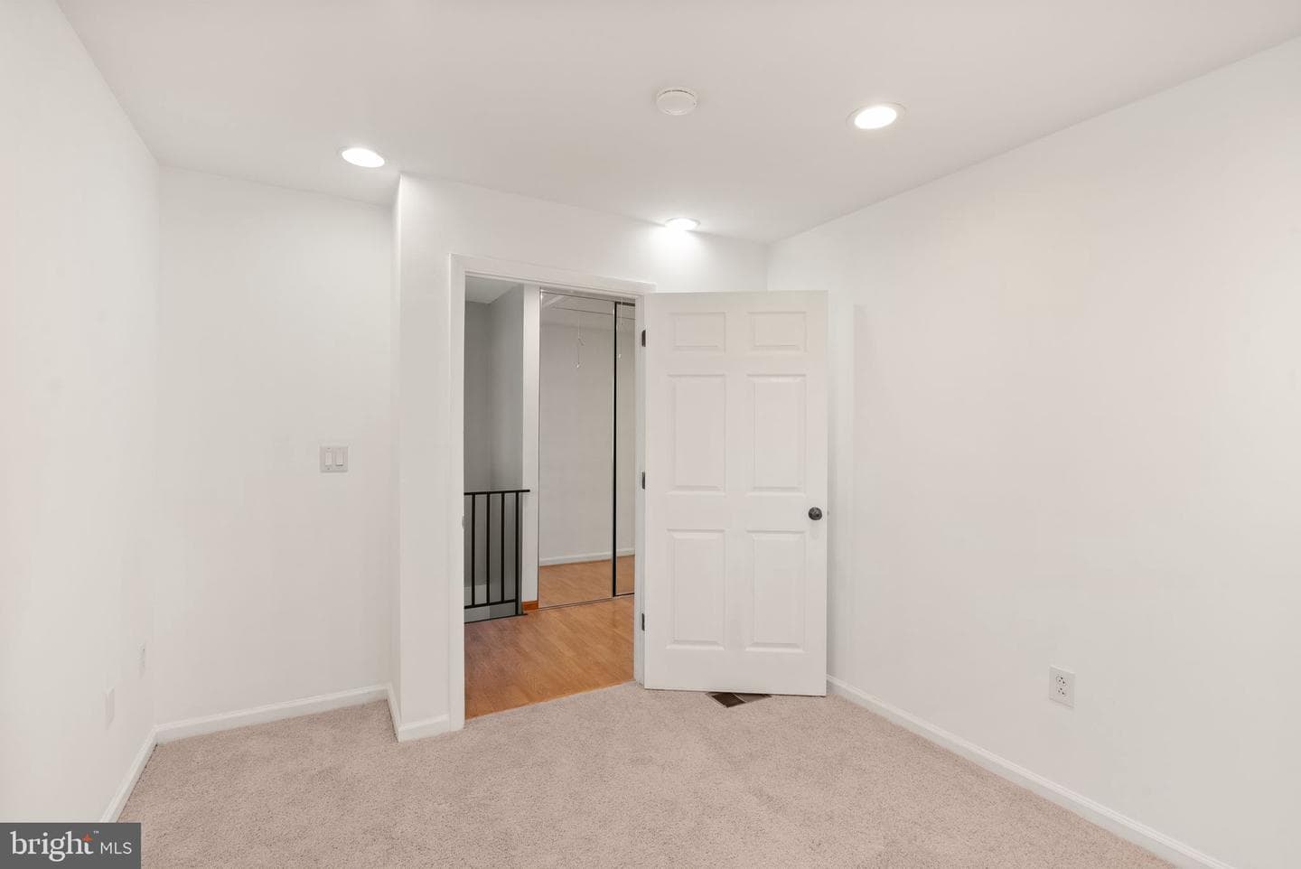 8737 Redman Street photo 45
