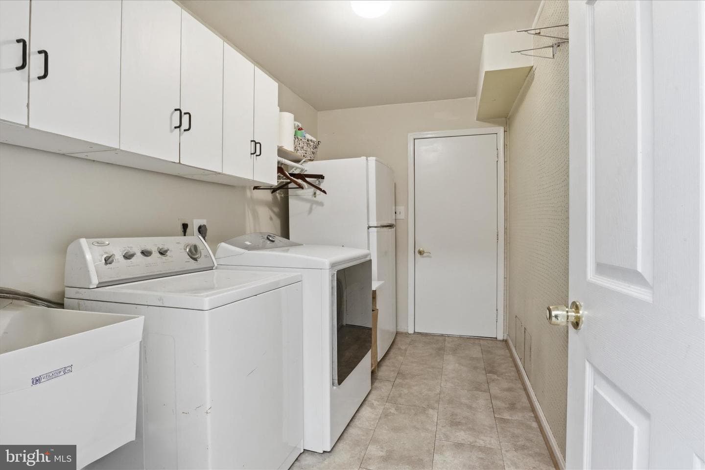 4226 Holborn Avenue photo 21