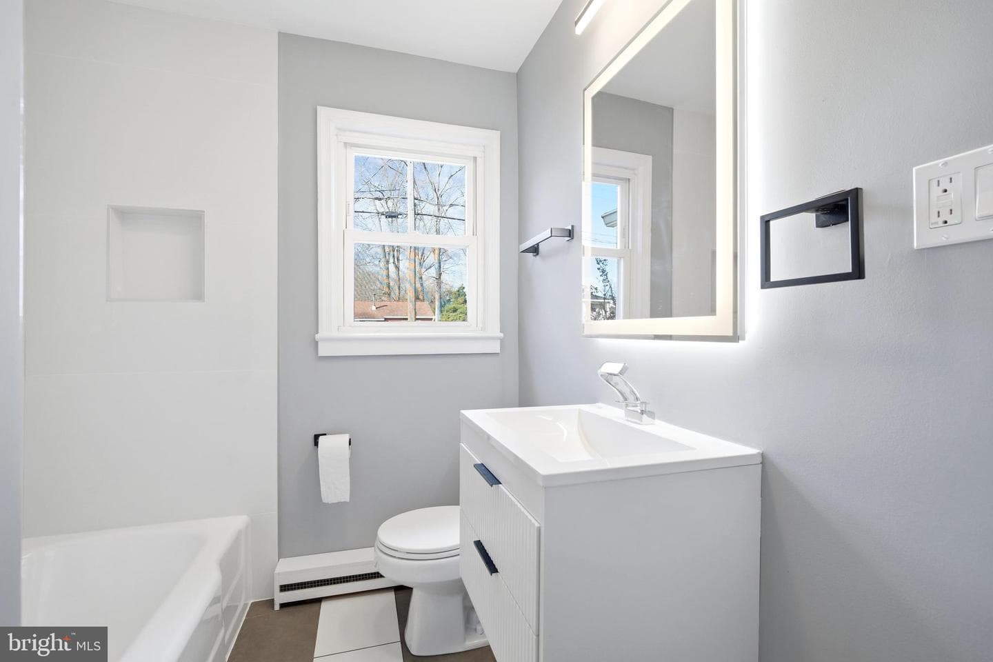7917 Ashton Street photo 21