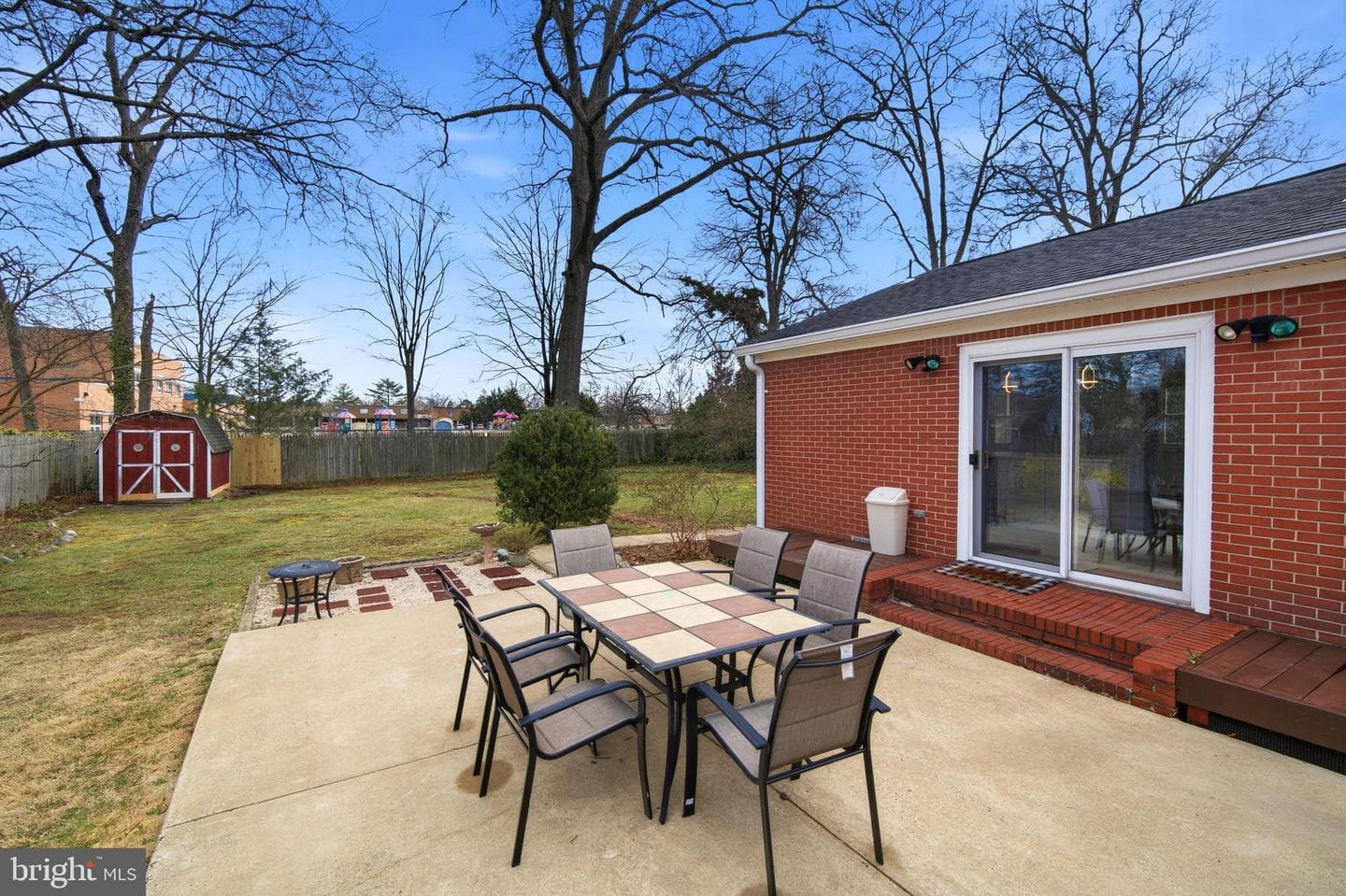 7917 Ashton Street photo 46