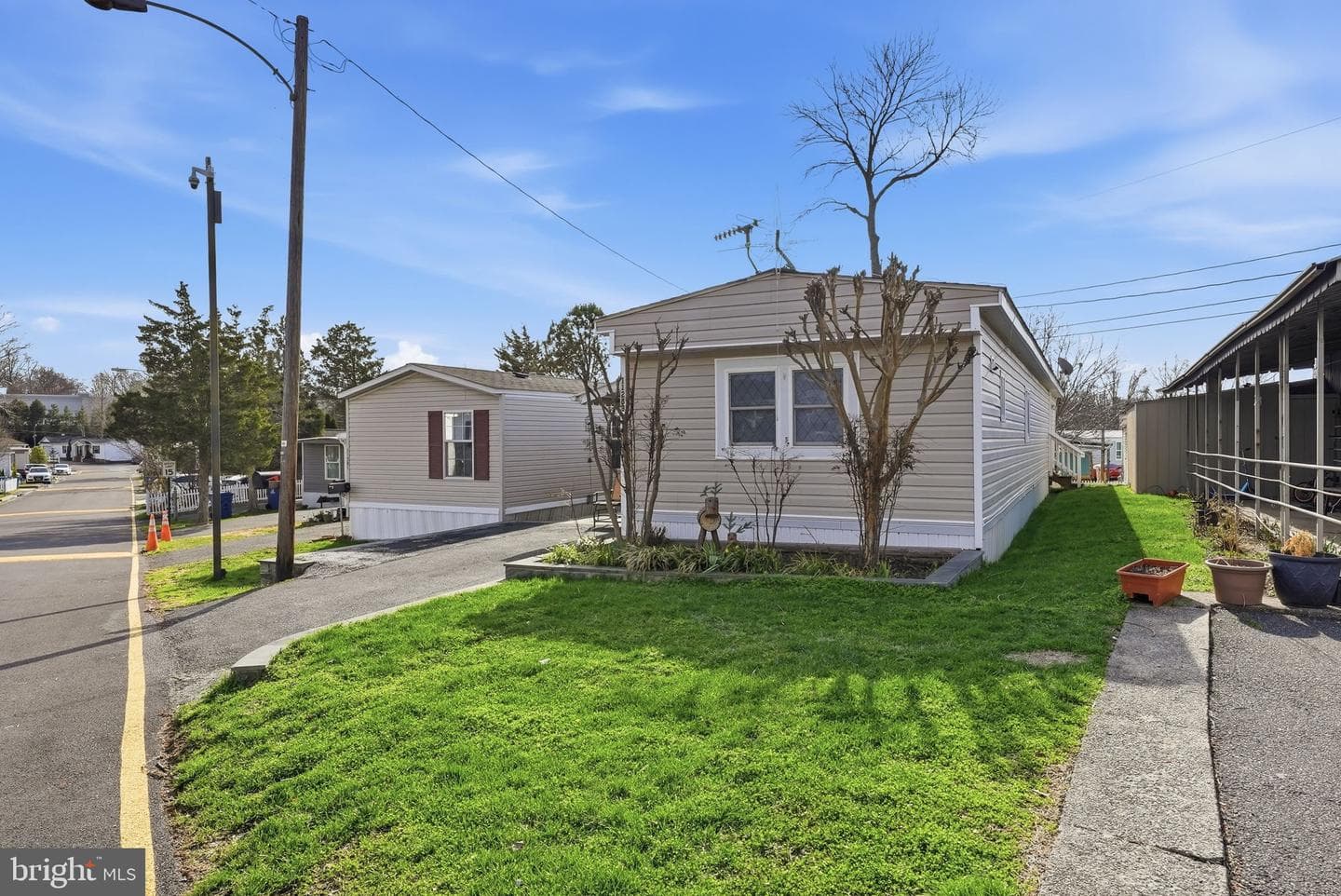 11283 Mobile Drive photo 2