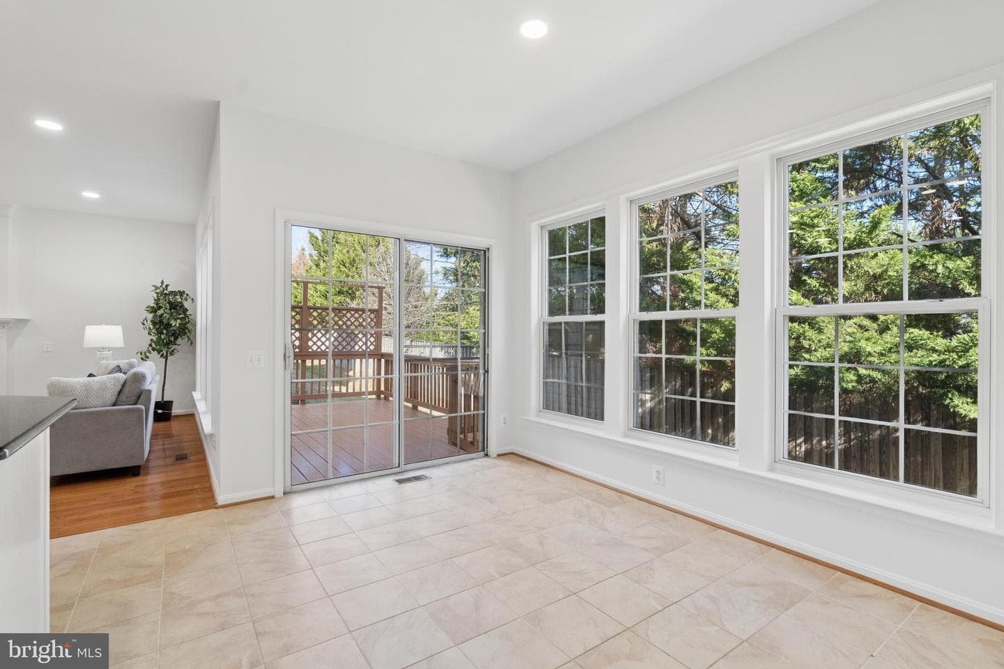2460 Leyland Ridge Road photo 9