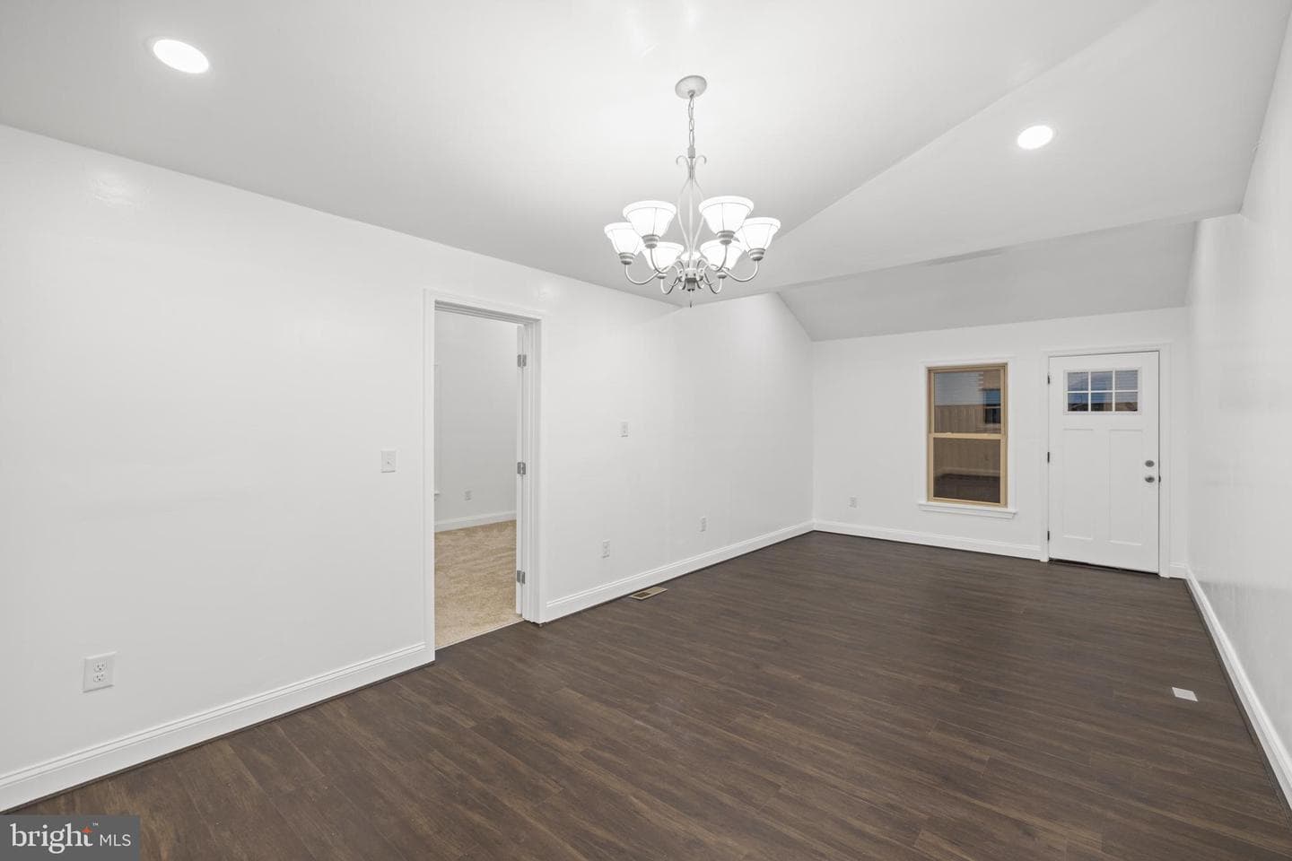 7213 Tyler Avenue photo 13
