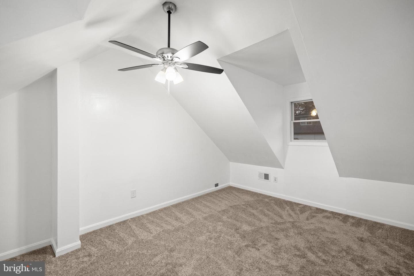 7213 Tyler Avenue photo 24