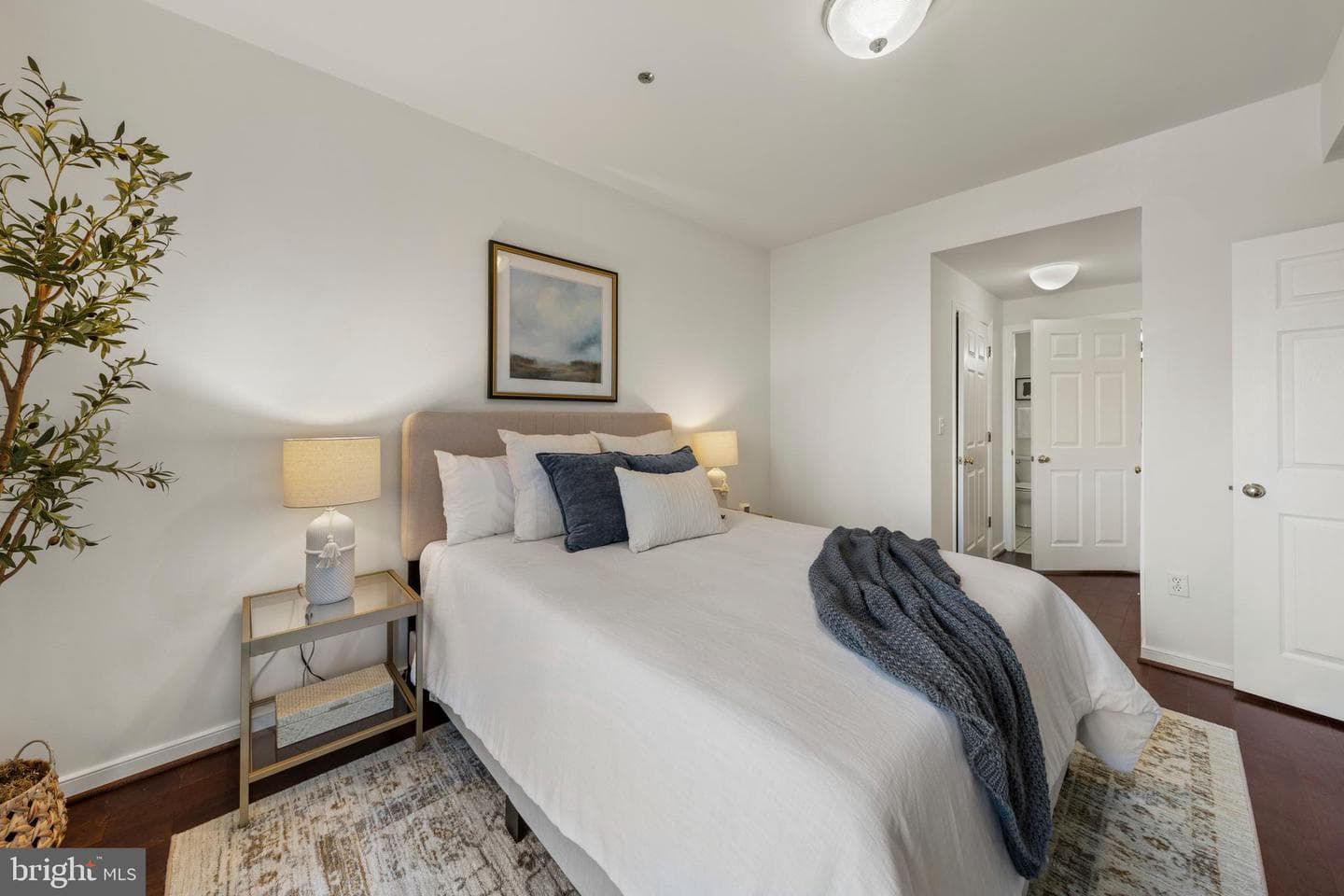 1625 International Drive #314 photo 9