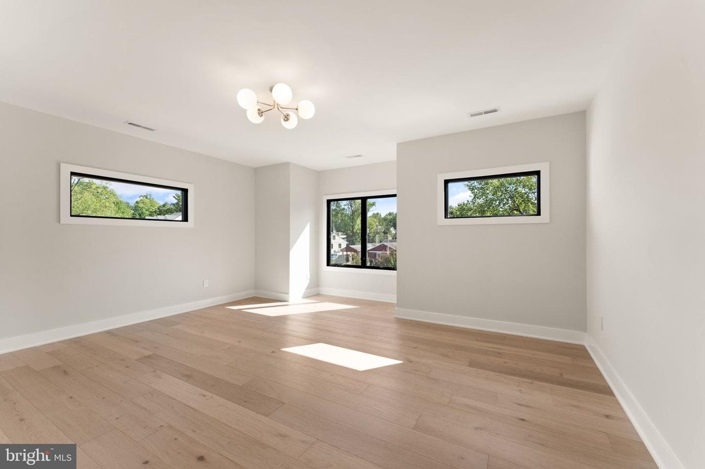 917 Timber Lane SW photo 35