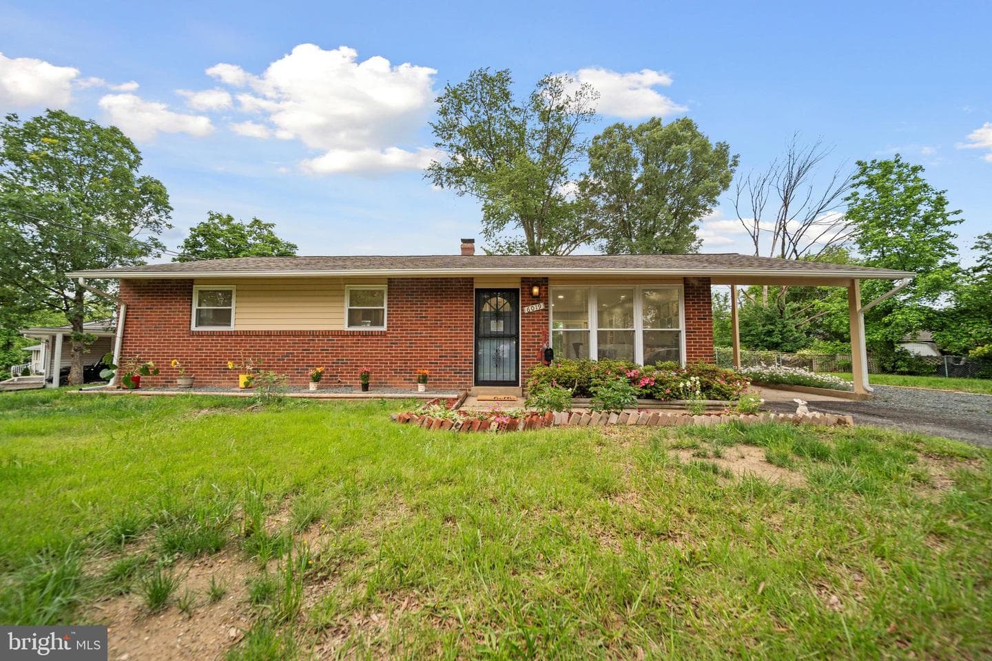 6019 Rose Hill Drive