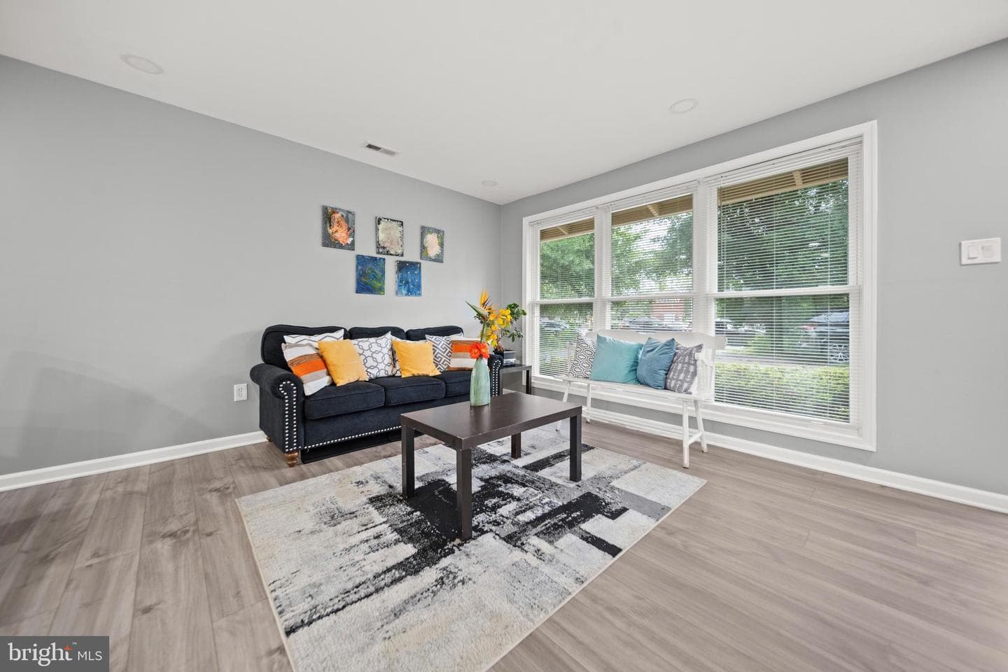 6019 Rose Hill Drive photo 4