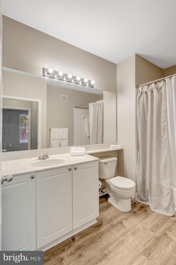 2765 Centerboro Dr # 247 photo 18