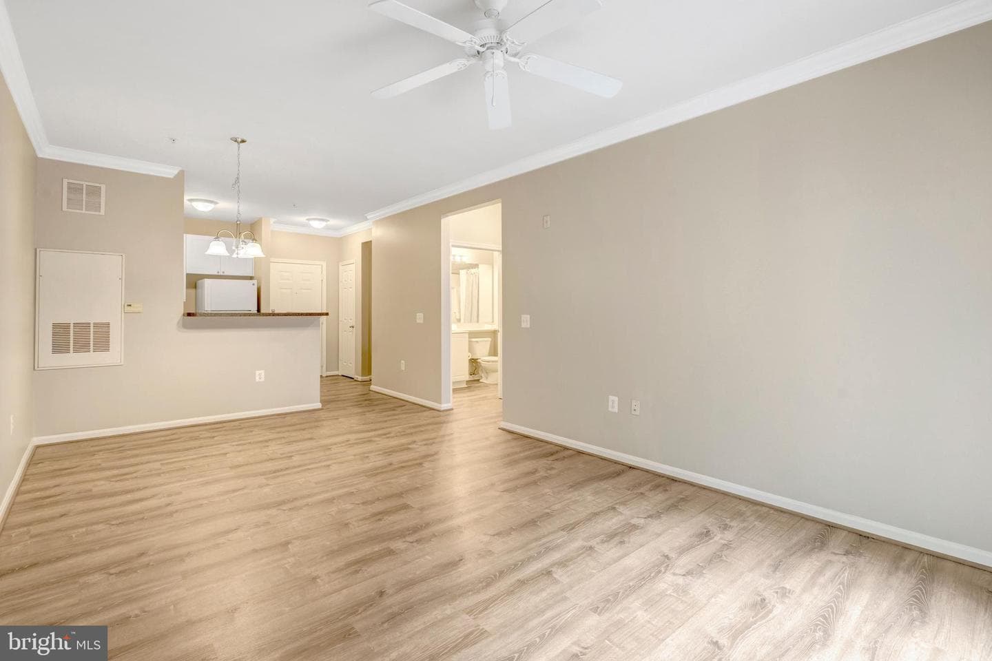 2765 Centerboro Dr # 247 photo 4